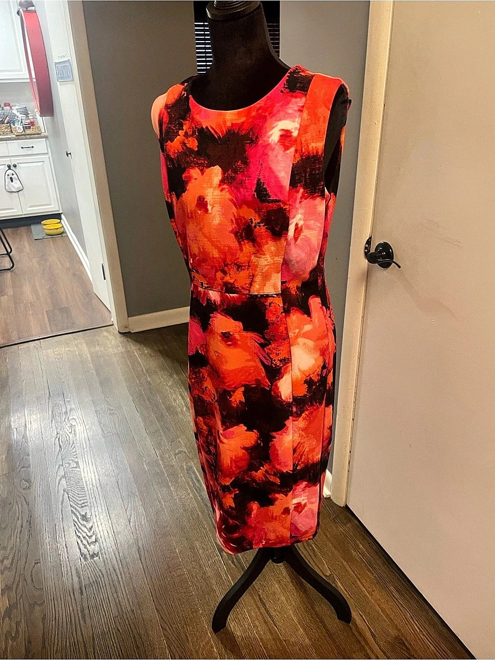 FRENCH CONNECTION Floral Midi Dress in Red & Black Size 10